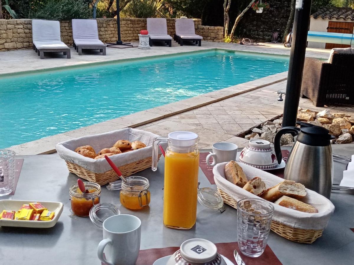 L'Atelier Bed & Breakfast Saint-Maximin  Exterior photo